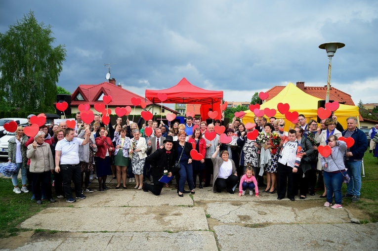 Ostróda. 25-lecie wspólnoty "Wiara i Światło"