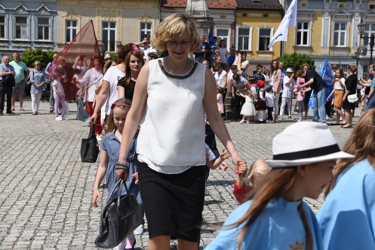 Brzeskie tańce dla Jana Pawła II i Lilli Sztyler