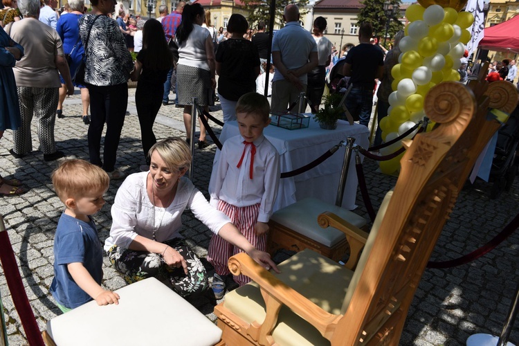 Brzeskie tańce dla Jana Pawła II i Lilli Sztyler