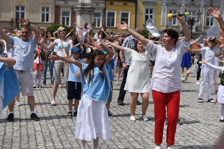 Brzeskie tańce dla Jana Pawła II i Lilli Sztyler