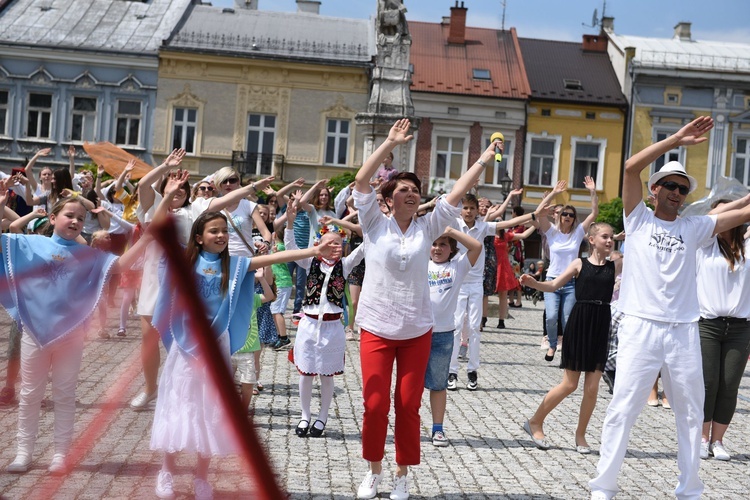 Brzeskie tańce dla Jana Pawła II i Lilli Sztyler