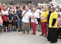 W trakcie festynu zbierano fundusze na działalność PSONI. Na zdjęciu jeden z podopiecznych śpiewający "Barkę".