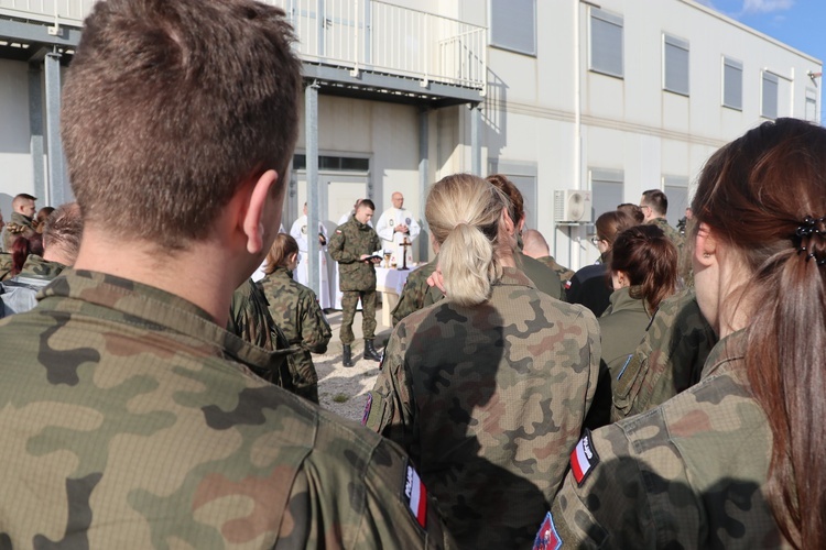 Podchorążowie AWL na 61. Międzynarodowej Pielgrzymce Wojskowej do Lourdes