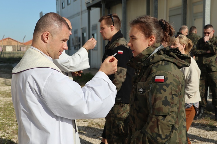 Podchorążowie AWL na 61. Międzynarodowej Pielgrzymce Wojskowej do Lourdes