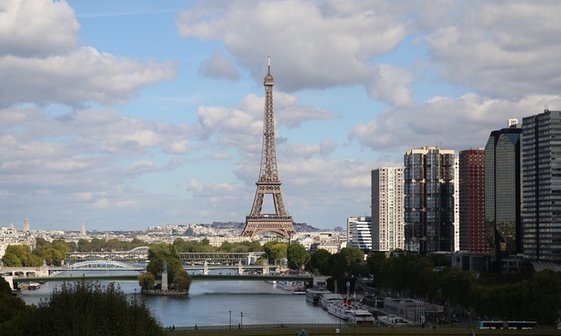 Francja: Wieża Eiffla ewakuowana