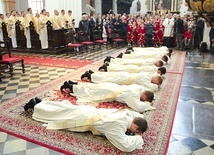 ▼	Kościół lokalny ma nowych kapłanów.