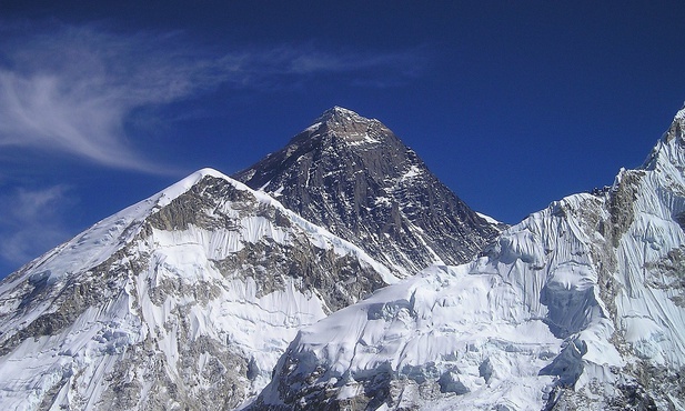 Rekordzista Kami Rita Sherpa znów wszedł na Mount Everest