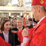 Bierzmowanie w kościele św. Heleny w Nowym Sączu