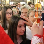 Bierzmowanie w kościele św. Heleny w Nowym Sączu