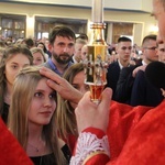 Bierzmowanie w kościele św. Heleny w Nowym Sączu