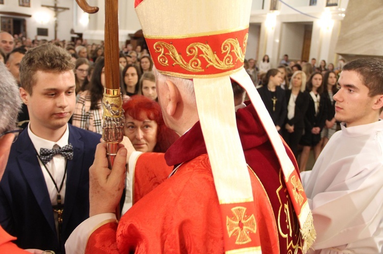 Bierzmowanie w Dąbrowie Tarnowskiej, cz. 1