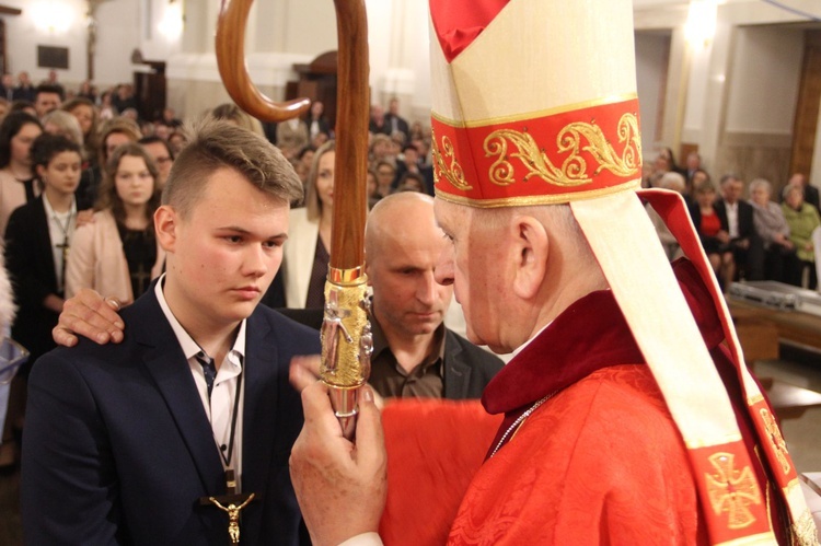 Bierzmowanie w Dąbrowie Tarnowskiej, cz. 2