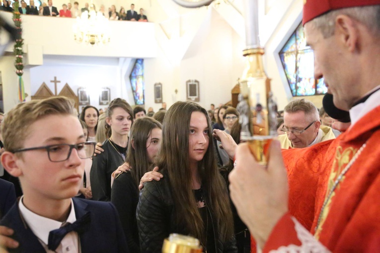 Bierzmowanie w Chomranicach