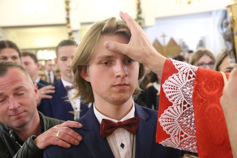 Bierzmowanie w Chomranicach