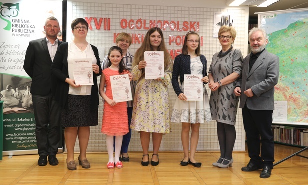 Organizatorzy i laureaci konkursu
