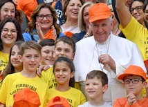 Papież do Polaków: Módlmy się za rodziny, za Kościół i całą ludzkość