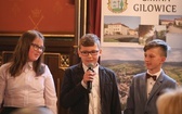 Uczniowie z Gilowic na gali w Collegium Novum UJ w Krakowie - 2019