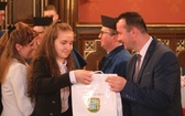 Uczniowie z Gilowic na gali w Collegium Novum UJ w Krakowie - 2019