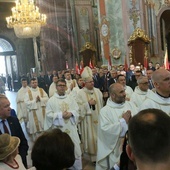 Eucharystii w 20-lecie samorządów przewodniczył abp Stanisław Budzik.