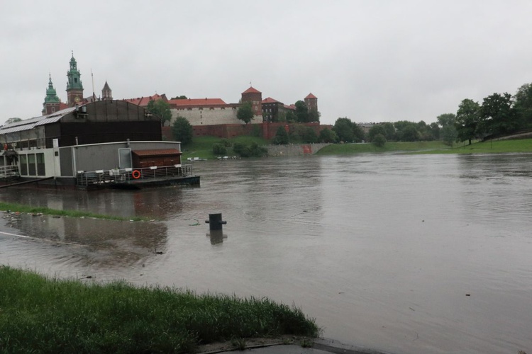 Małopolska. Podtopienia po ulewach