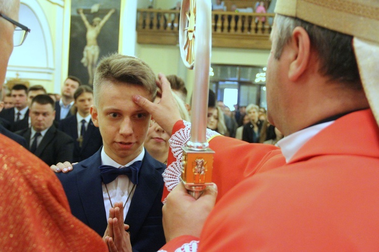 Bierzmowanie w Żabnie