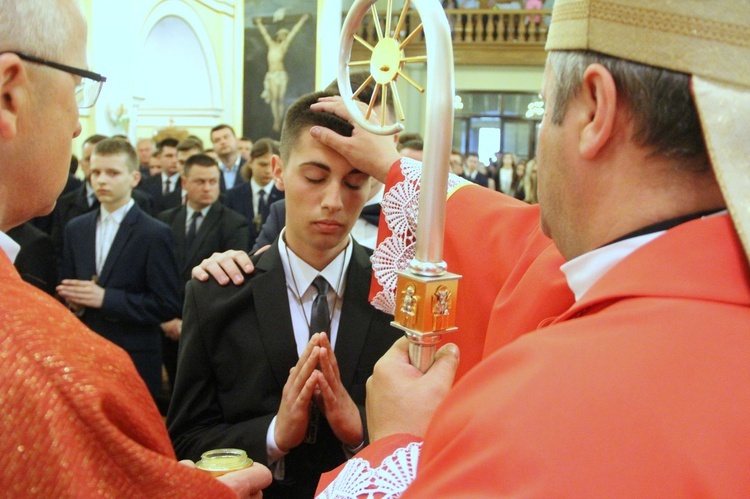 Bierzmowanie w Żabnie