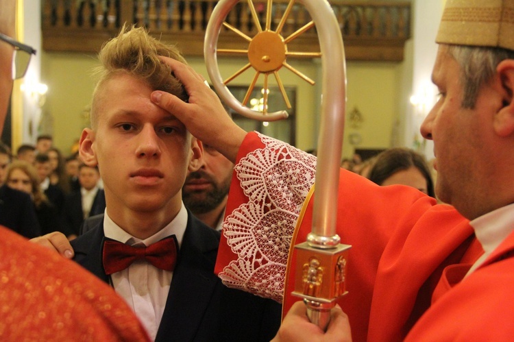 Bierzmowanie w Żabnie