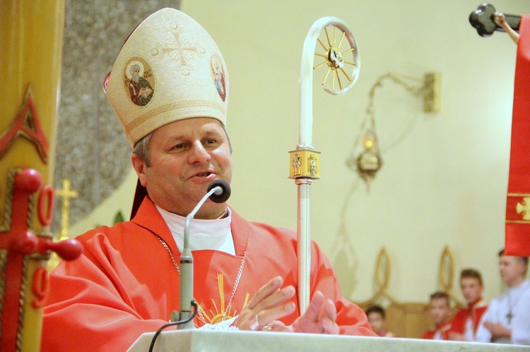 Bierzmowanie w Żabnie. Jesteście kochani