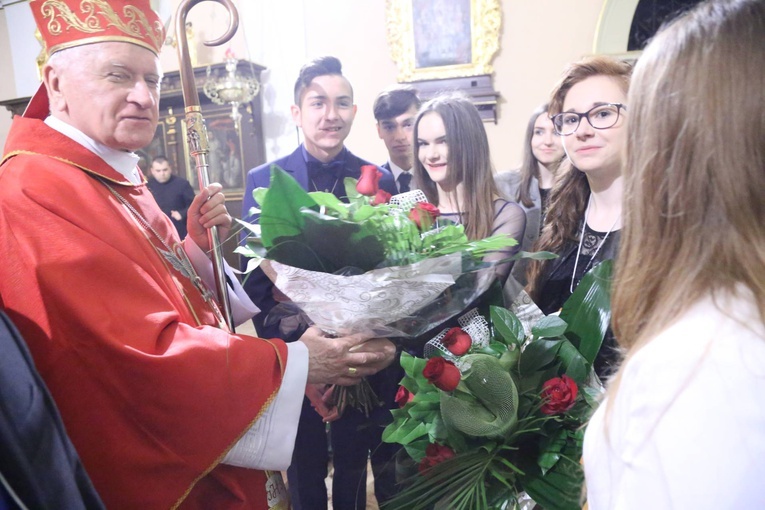 Bierzmowanie w Oleśnie