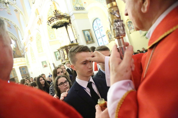 Bierzmowanie w Oleśnie