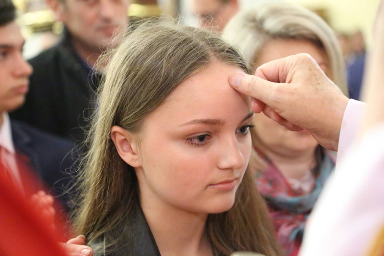 Bierzmowanie w Oleśnie