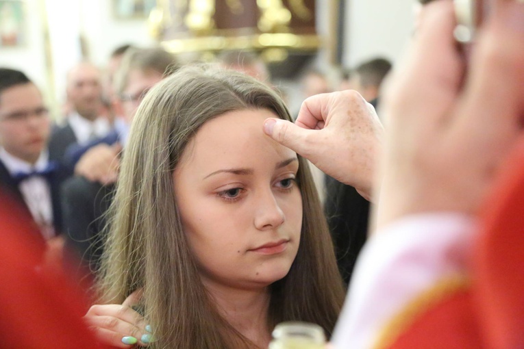 Bierzmowanie w Oleśnie
