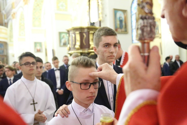 Bierzmowanie w Oleśnie