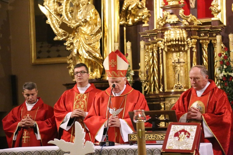 Bierzmowanie w Oleśnie
