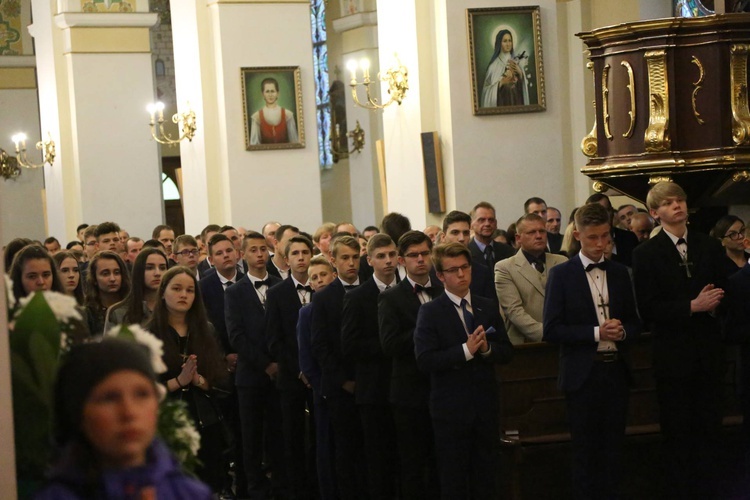 Bierzmowanie w Oleśnie