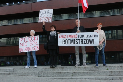 Wrocławski Marsz Pamięci Rotmistrza Pileckiego 2019