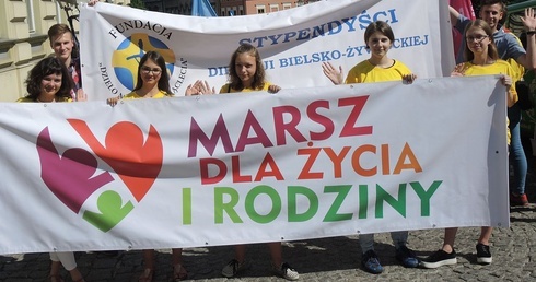 Młodzieży znowu nie zabraknie na bielskim Marszu dla Życia i Rodziny 26 maja.