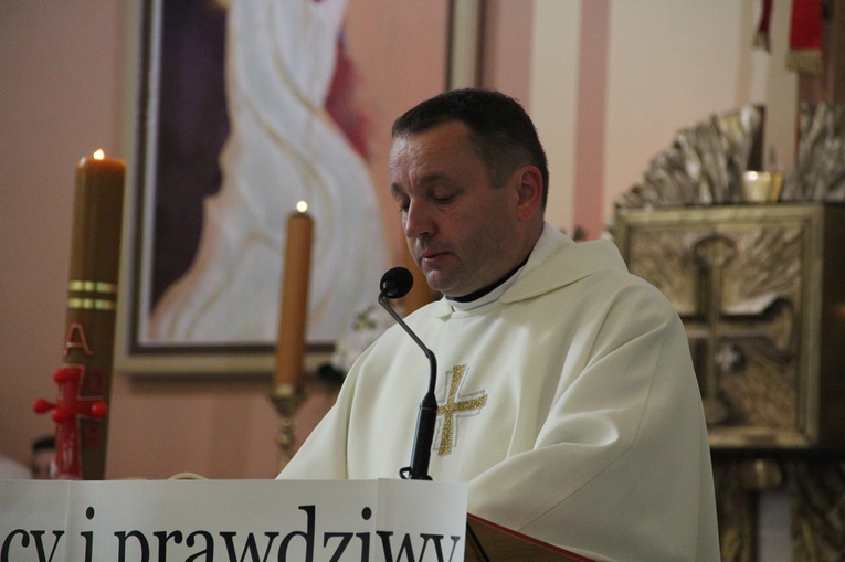 Dwóch salwatorianów zostało diakonami