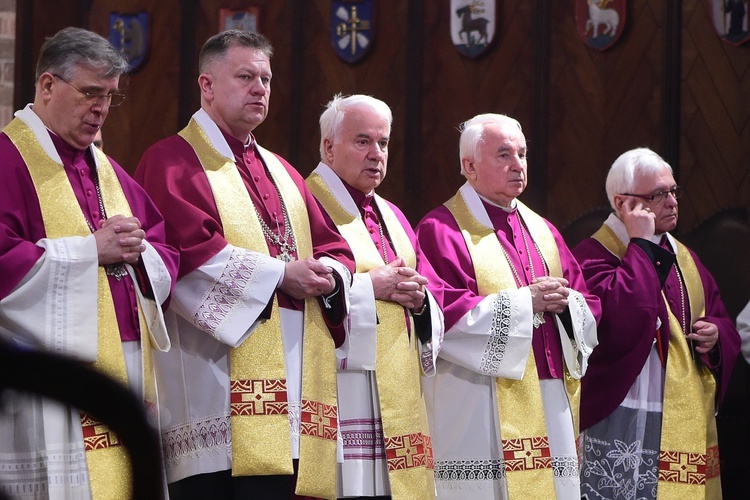 Święcenia prezbiteratu w konkatedrze św. Jakuba w Olsztynie