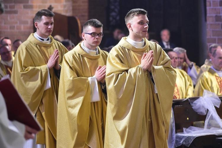 Święcenia prezbiteratu w konkatedrze św. Jakuba w Olsztynie