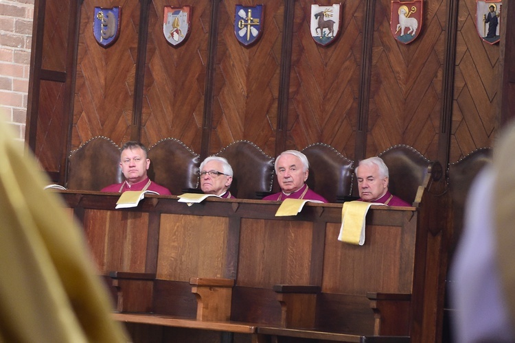 Święcenia prezbiteratu w konkatedrze św. Jakuba w Olsztynie