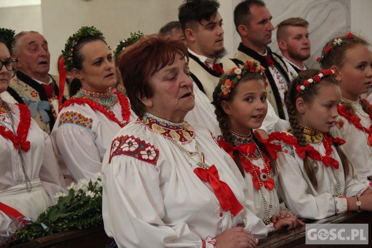 Zespół Górali Bukowińskich "Watra" z Brzeźnicy ma już 50 lat