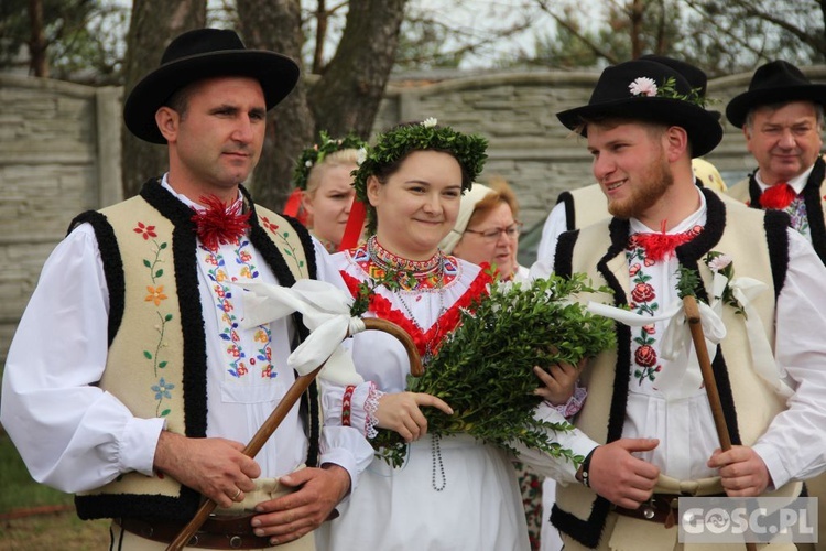 Zespół Górali Bukowińskich "Watra" z Brzeźnicy ma już 50 lat