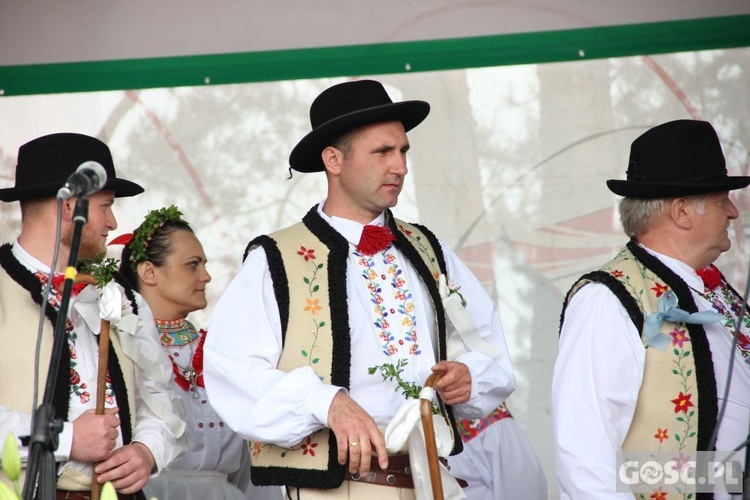 Zespół Górali Bukowińskich "Watra" z Brzeźnicy ma już 50 lat