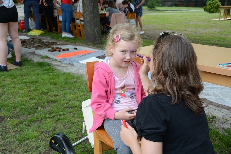 Opole. Piknik wSPAniałych mam