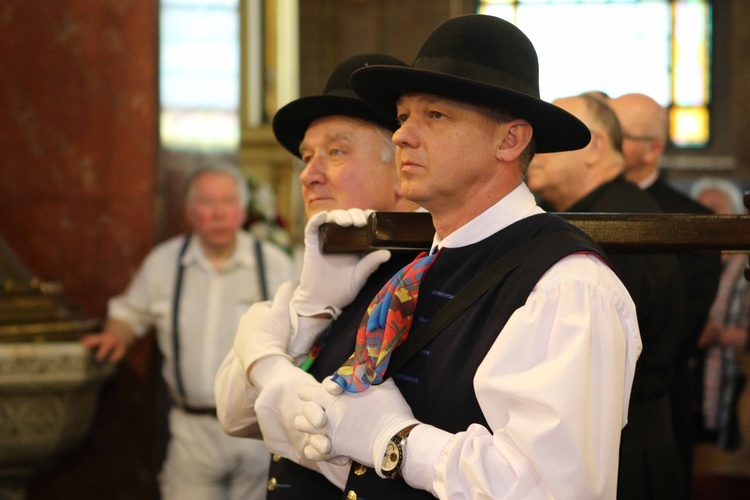 Pielgrzymka Piekarska, część 4 - nabożeństwo majowe