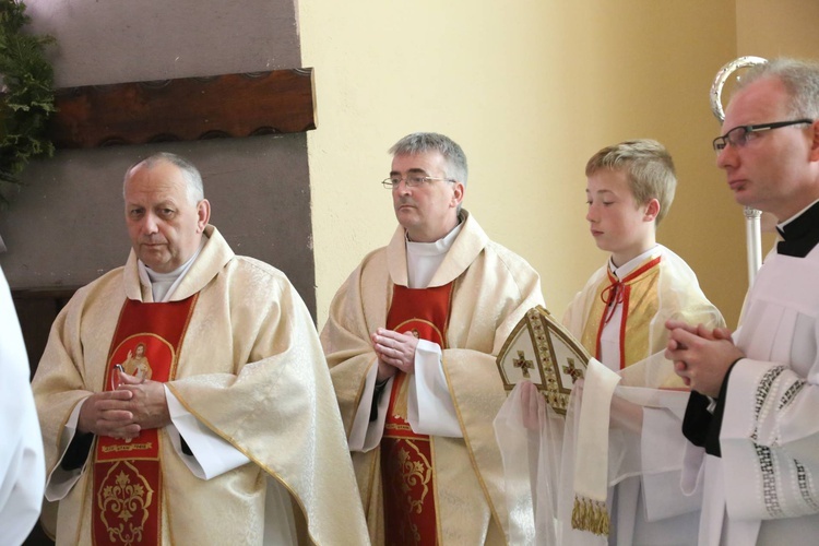 Poświęcenie ołtarzy w Jodłowej Górnej