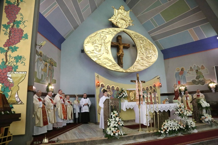 Poświęcenie ołtarzy w Jodłowej Górnej