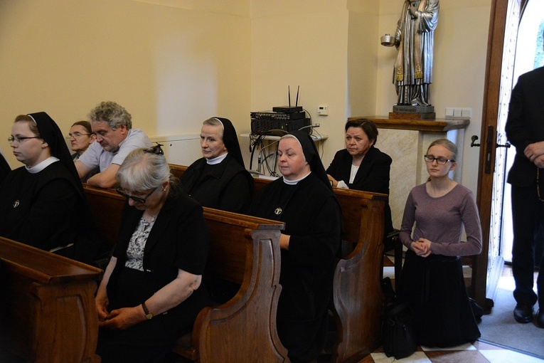 Opole. Przeniesienie do katedry ciała śp. biskupa Jana Bagińskiego