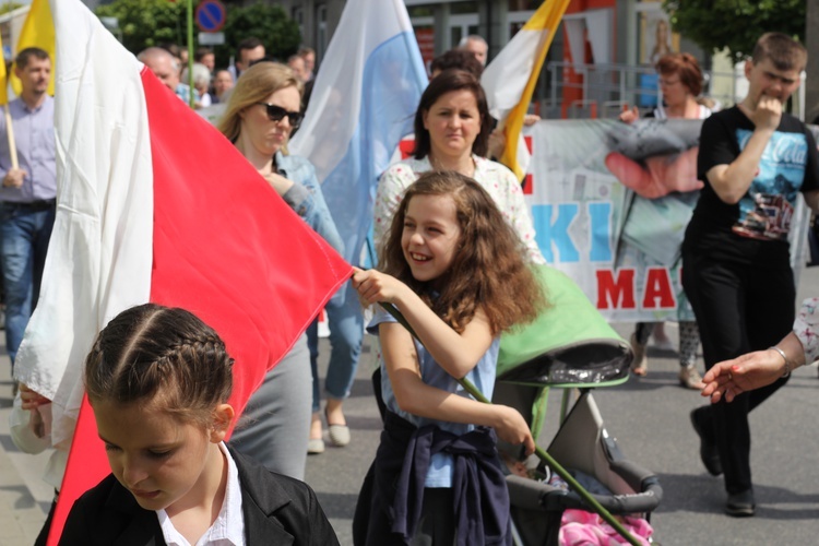 Marsz dla Życia i Rodziny w Skierniewicach